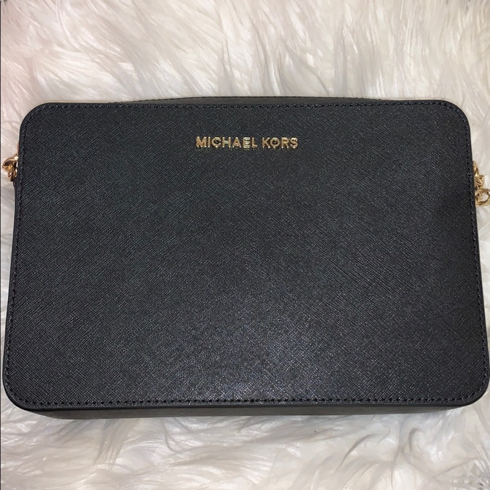 Michael Kors crossbody purse